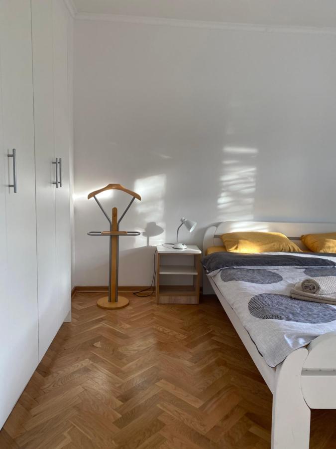 Napjacu With Own Parking And Garden Appartement Herceg Novi Buitenkant foto